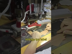 TPU สายสัญลักษณ์ความถี่สูง แพทช์เสื้อผ้าที่ปรับแต่งแบบกันน้ํา