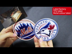 ตราสัญลักษณ์การถ่ายทอดความร้อน TPU 3d แพทช์ยาง ตรา TPU นุ่มสําหรับเสื้อผ้า