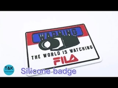 ป้ายซิลิโคนสำหรับเสื้อผ้าสั่งทำ