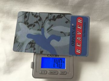 1400mg น้ำหนักเบาแท็กกระดาษแข็งแฮงค์แท็กราคาหลายแบบเสื้อผ้าที่กำหนดเอง