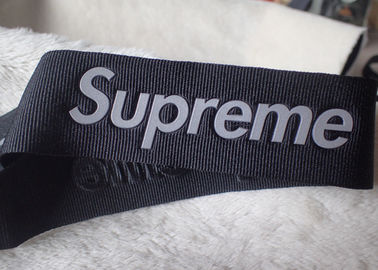 โลโก้ Supreme 3D ที่สะท้อนความถี่สูง 3M บนเทปไนลอนขนาด 3.2 ซมสำหรับโลโก้หมวก