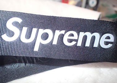 โลโก้ Supreme 3D ที่สะท้อนความถี่สูง 3M บนเทปไนลอนขนาด 3.2 ซมสำหรับโลโก้หมวก