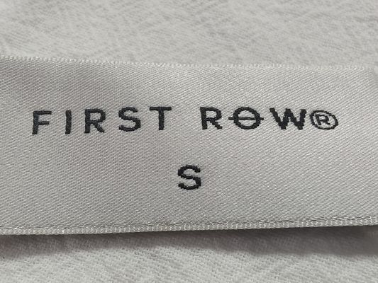 ป้ายทอแบบสั่งทำได้ ซักได้ ป้ายเย็บคอเสื้อ ขอบตัดด้วยเลเซอร์ แผ่นป้ายนุ่มสำหรับกระเป๋า เสื้อผ้า