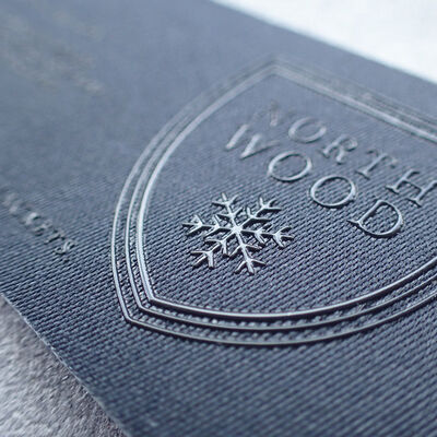 ป้ายถ่ายโอนความร้อนซิลิโคน - อุปกรณ์เสริมเสื้อผ้าแบบยืดหยุ่นซักได้ ป้ายโลโก้แบบกำหนดเอง