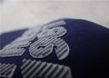 Twill ยกโลโก้การถ่ายเทความร้อนพื้นผิวสีเงินแฟลชผลสามมิติ