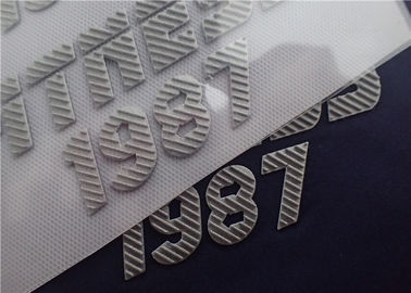 Twill ยกโลโก้การถ่ายเทความร้อนพื้นผิวสีเงินแฟลชผลสามมิติ