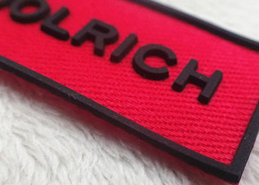 ตัวอักษรขนาดเล็กล้างโลโก้แพทช์สำหรับเสื้อผ้า / แพทช์ Applique ที่กำหนดเอง