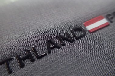 3D TPU การถ่ายเทความร้อนป้ายเสื้อผ้าสำหรับเสื้อกีฬาชุดกีฬา BV BV เสื้อโปโลเสื้อกีฬา