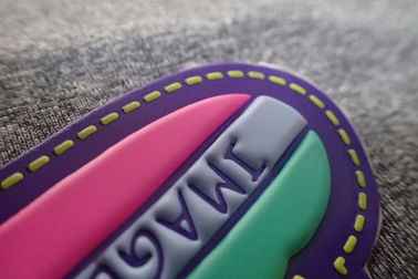 มืออาชีพนูนเอง Tpu Patch / 3D แพทช์ยางสี Pantone