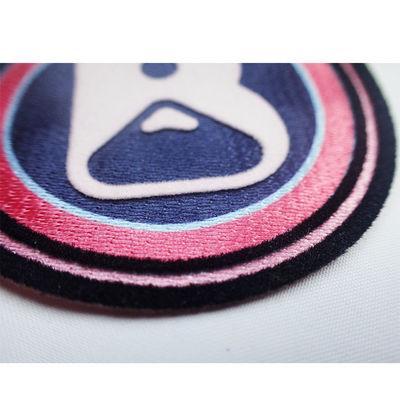 3D Flocking Badge เหล็กที่กำหนดเอง / เย็บบนแพทช์ผ้าสำหรับโลโก้นูน