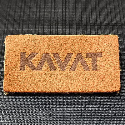 แพทช์หนัง Faux ลายนูนแบบกำหนดเองป้ายกดความร้อนสำหรับกางเกงยีนส์เดนิม