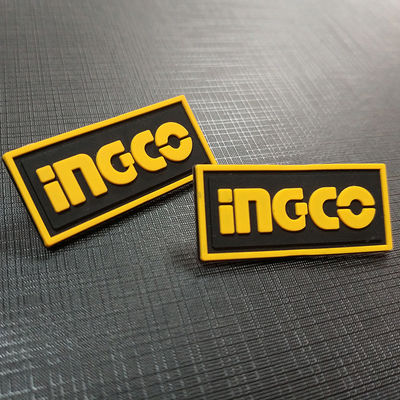 OEM Clothing 3D Pvc Patches Sweatshirt แท็กแขวนป้ายเสื้อผ้าโลโก้ที่กำหนดเอง