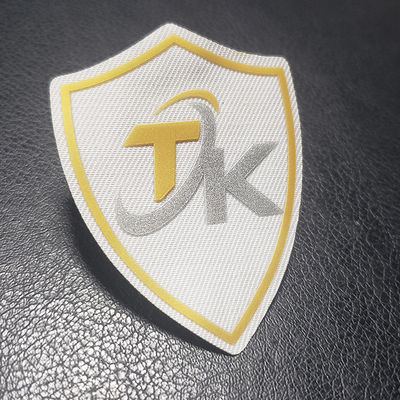 สติกเกอร์นูน 3D TPU ซิลิโคนนุ่มป้ายการถ่ายเทความร้อนโลโก้เหล็กบนเสื้อยืด