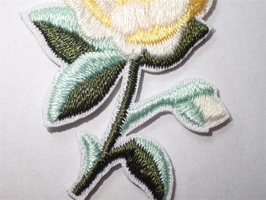 ดอกไม้ที่กำหนดเองปักเย็บหรือเหล็กบนแพทช์สำหรับเสื้อผ้า Applique