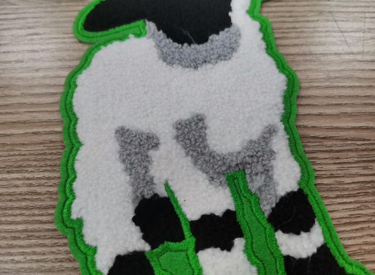 ป้ายการถ่ายเทความร้อน ผ้าขนหนู เย็บปักถักร้อย Patch วัสดุผ้าฝ้าย Customized