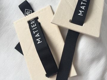 12mm Ribbon Attached Creative Clothing Hang ป้ายสินค้าเสื้อผ้าขายปลีกแท็ก 3D Feel