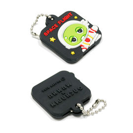 ของขวัญส่งเสริมการขายสำหรับลูกค้า OEM 3D Soft Keychain ยางพารา