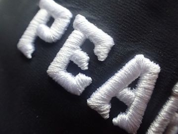 ผ้าฝ้าย 100% Fashional กำหนดเองแพทช์ปักสำหรับเสื้อผ้า / กระเป๋า